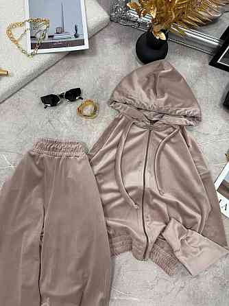 Женский повседневный велюровый костюм двойка: кофта и штаны Бежевый, 42/44 Одесса