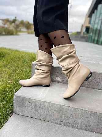 Nivelle Напівчоботи жіночі NIVELLE бежеві натуральна шкіра з хутром висота 24см обхват 34-36см Коломия