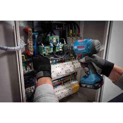 Шуруповерт Bosch GSB 183-LI 18V, 1х2Ah, 21-56Нм, 374-1815 об/хв, кейс, 1.2кг (0.601.9K9.101) Вінниця