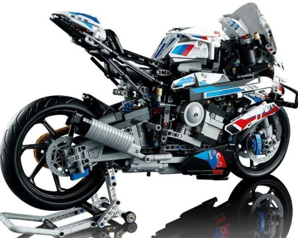 Конструктор Technic BMW M 1000 RR Техникс БМВ мотоцикл, 1920 деталей. Харків - фото 4