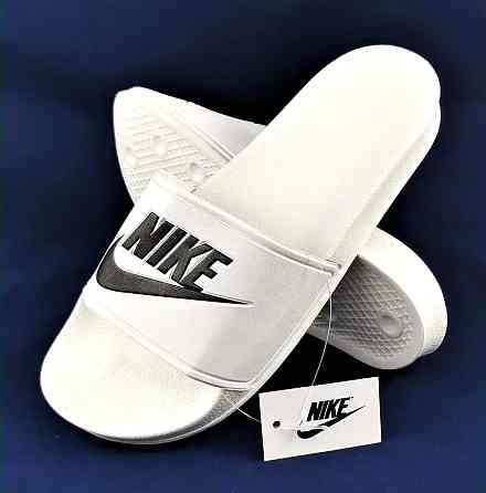 Шльопанці Тапочки Nike Сланці Білі Жіночі Найк (розміри: 36,37,38,40) Дніпро