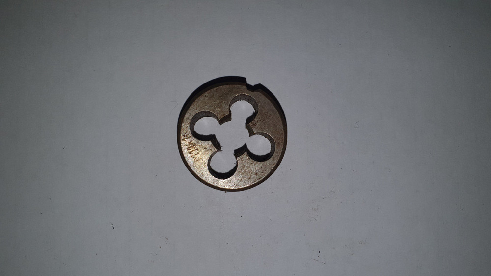 Плашка (лерка) метрична М11х1. СРСР. Харків - фото 1