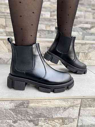 Жіночі черевики з натуральної шкіри весняні демісезонні чорні р. 38-40 (4348) / Шкіряні черевик Коломыя