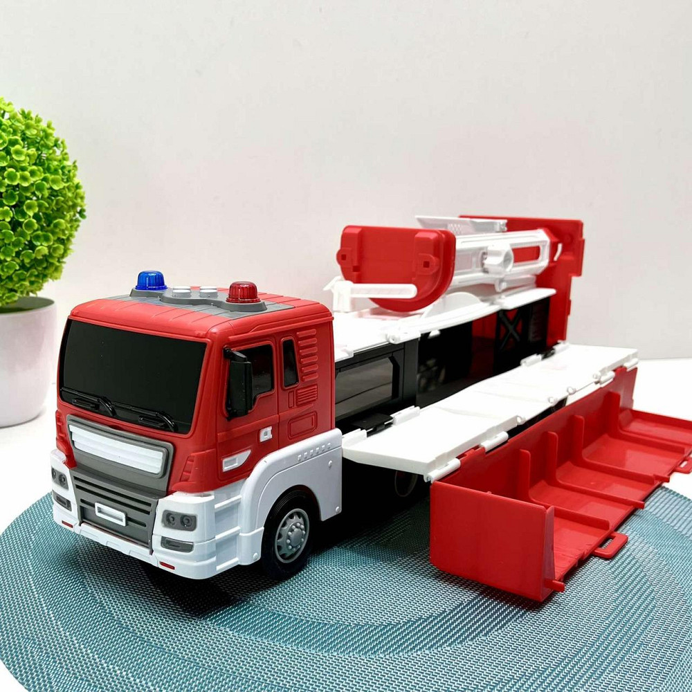 Трейлер ігровий гараж 2в1 інерційний з машинками звук світло поліція Червоний (660-S17-18) Чернігів - фото 7