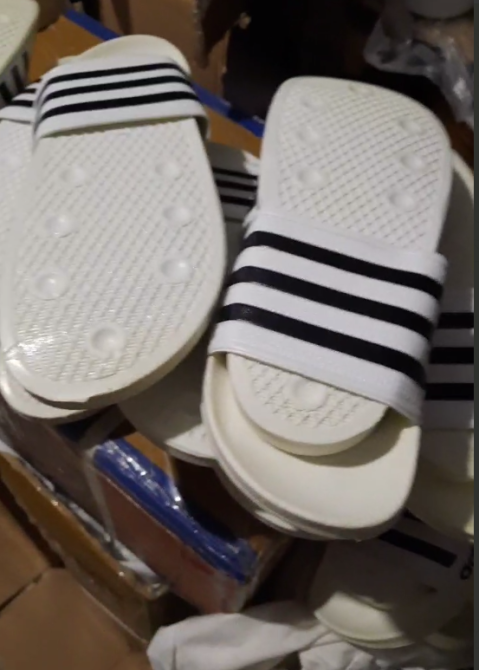 Шльопанці капці Adidas Сланці Адідас Білі Жіночі (розміри: 36,37,38,39,40) Дніпро - фото 7