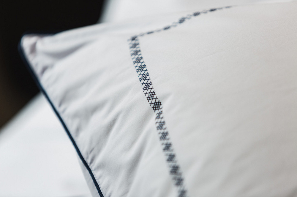 Ecotton Комплект постільної білизни Сімейний з вишивкою та кантом український хрестик Dark Blue Коломыя - изображение 7