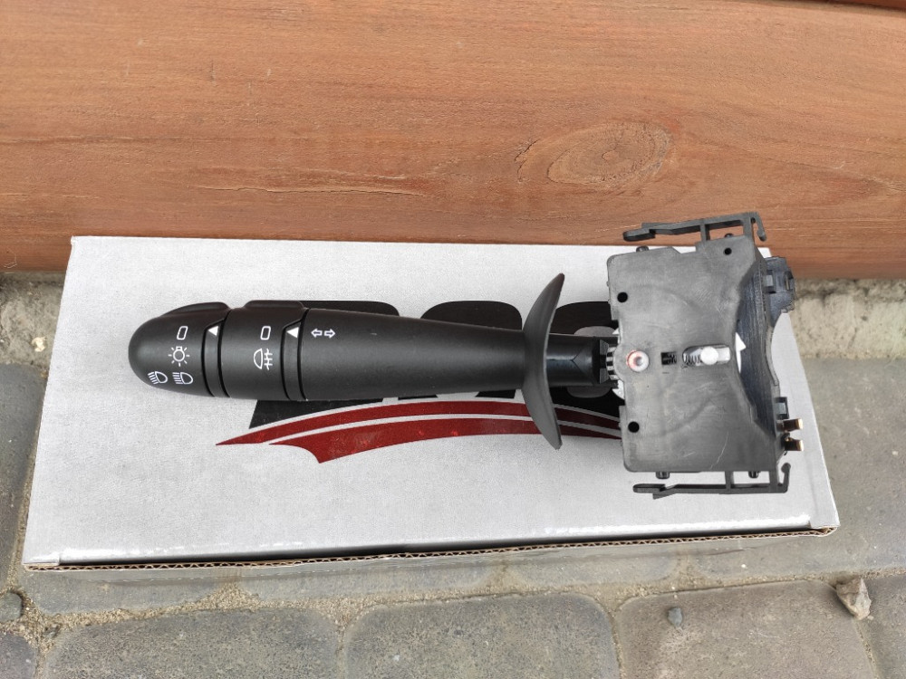 Підкермовий перемикач лівий Renult Trafic 2001-2013 (BSG 65-855-001) новий Ковель - изображение 1