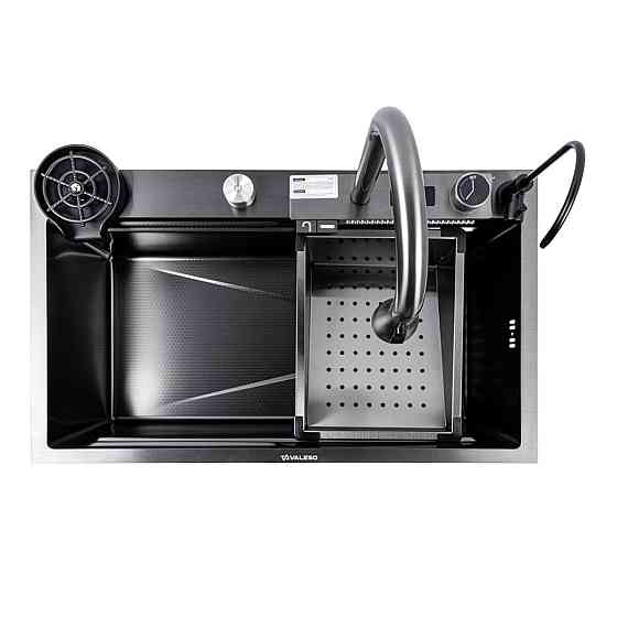 Кухонна мийка VALESO Handmade "Водоспад" 75*45G PVD чорний декор Коломыя