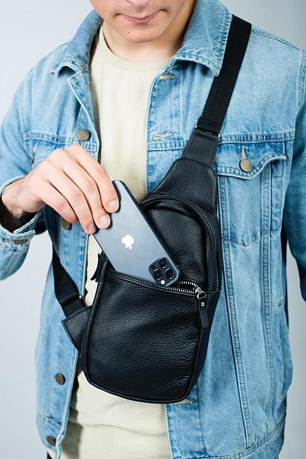 Мужская сумка-слинг из натуральной кожи, сумка через плечо SL016 (Черная) Сумы - изображение 3