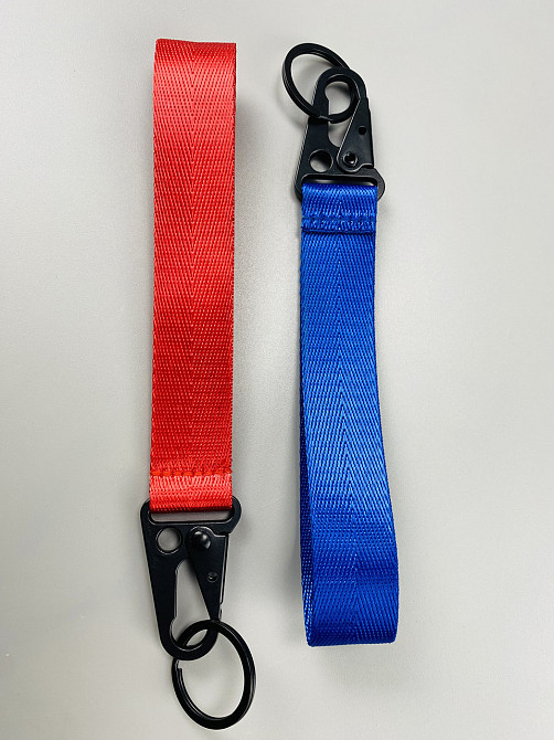 Брелок-підвіс для ключів пряжка-карабін, тримач ключів із карабіном Червоний Мукачево - фото 10