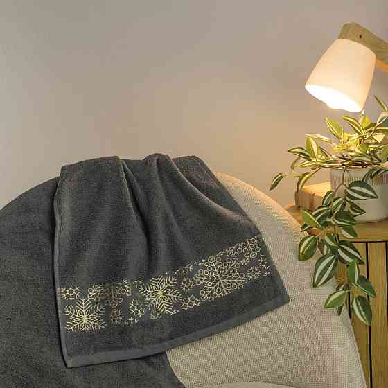 Комплект махровых полотенец Новогодние Merry Christmas Снег 2шт GM Textile 50х90см, 70х140см 500г/м2 (Темно-Серый) Сумы