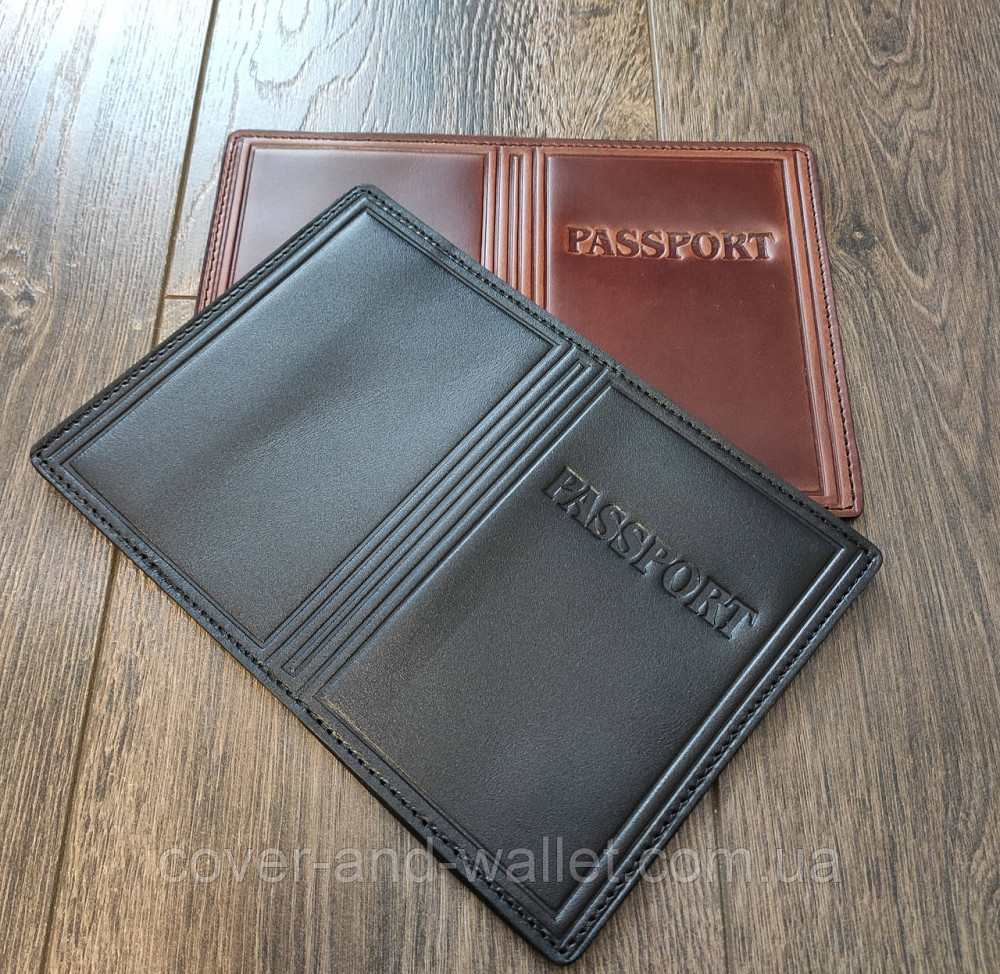 Шкіряна обкладинка на закордонний паспорт чорного кольору з прозорим вікном PS Leather Київ - фото 1