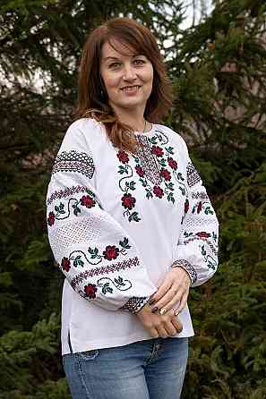 Вышиванка женская льняная, белая топ Киев