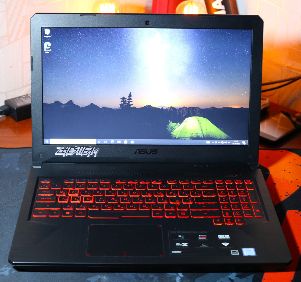 Ігровий ноутбук ASUS TUF GAMING FX-504 15" i5-8300H GTX 1050 / 8 gb / Hdd 1 Tb Б/У Київ - фото 2