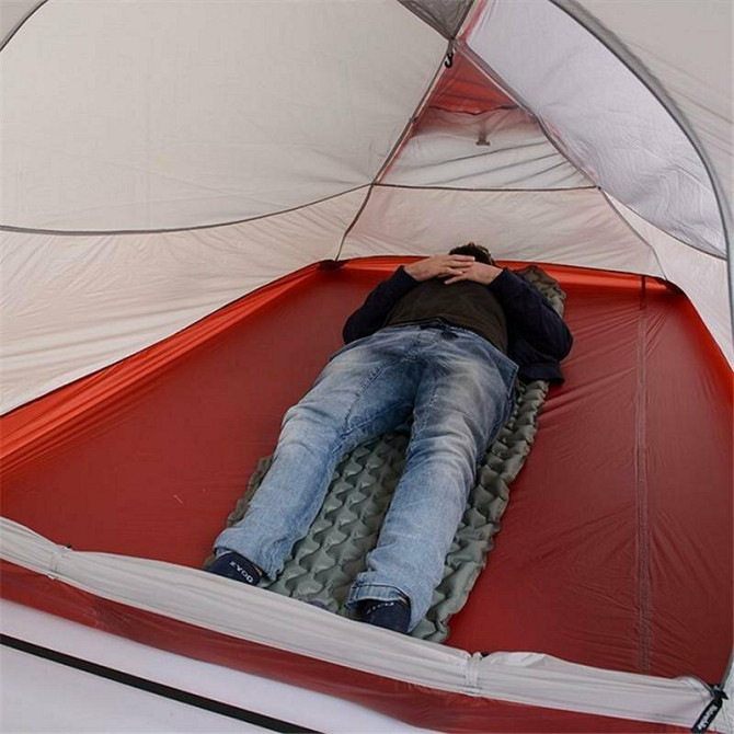 Намет надлегкий чотиримісний  з футпринтом Naturehike Hiby NH19ZP005, 40D сіро-червоний Київ - фото 3