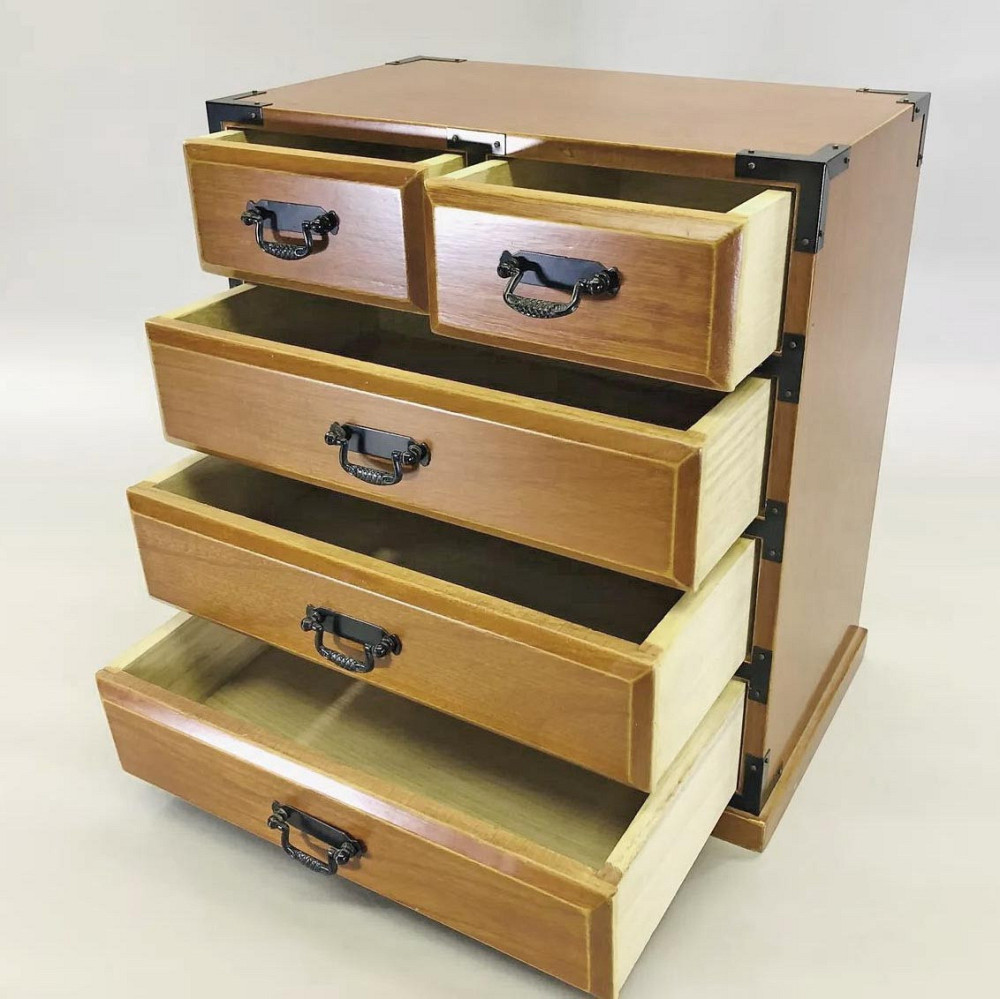 Комод тансу 