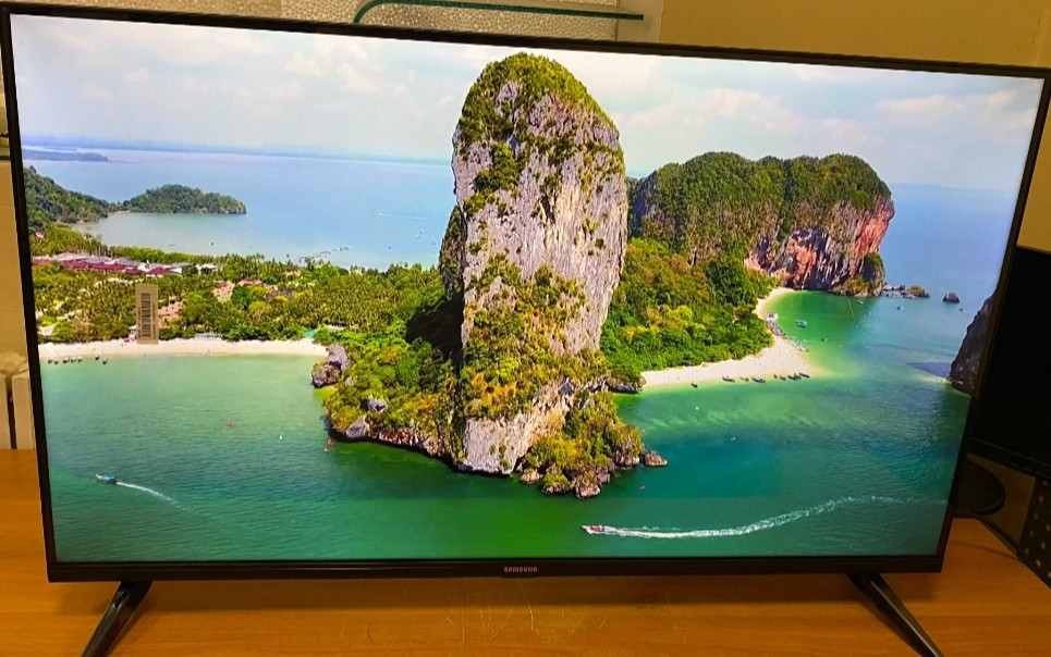 Новинка 2023 Телевізор: Samsung 4K, Smart TV 45" T2 Wi-Fi. Київ - фото 1
