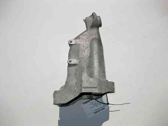 Mercedes-Benz  A6512233504 Кронштейн опори двигуна правий OM651 E-class W212 C-Class W204 C-Class Coupe C204 GLK X204 C-Class Estate S204 E-class S212 Одесса