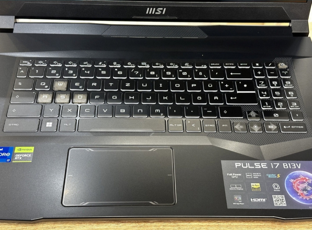 MSI Pulse 17 B13VFK-266 i7 -13700H RTX 4060 8Gb 1TB SSD Киев - изображение 6