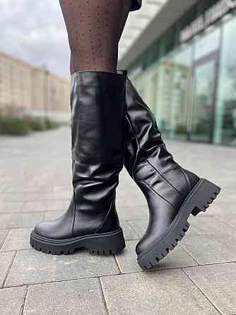 Високі чоботи жіночі на низькому каблуці чорні зимові теплі 503/21150 з натуральної шкіри р. 38 Коломыя
