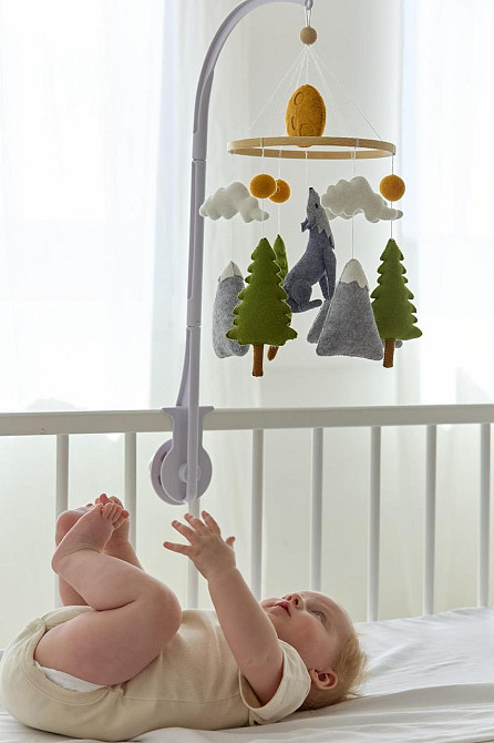 Дитячий мобіль на ліжечко для немовлят WoollyFox "Вовк у лісі" Київ - фото 2
