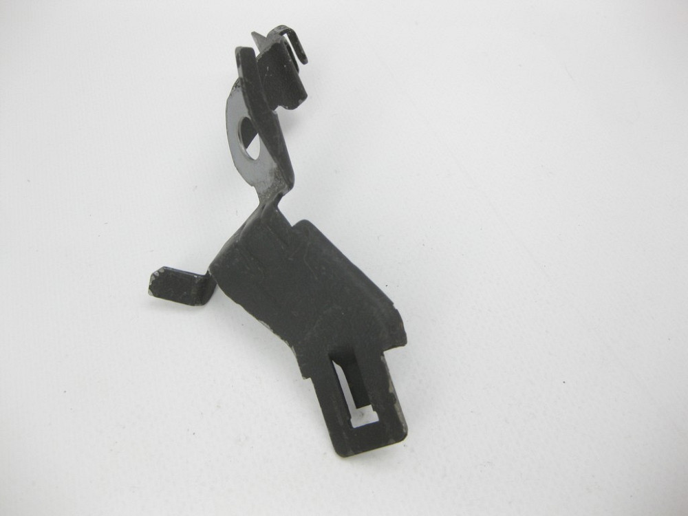 Mercedes-Benz  A2115460143 Металевий тримач електропроводів на правому задньому кулаку E-Class W211 CLS C219 SL R230 Одеса - фото 5