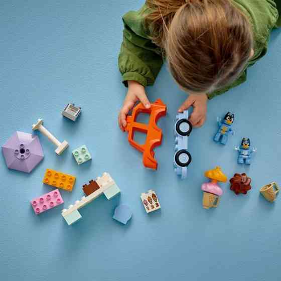 Конструктор LEGO DUPLO Bluey Подорож із морозивом із Блуї 22 деталі (10458) Харків