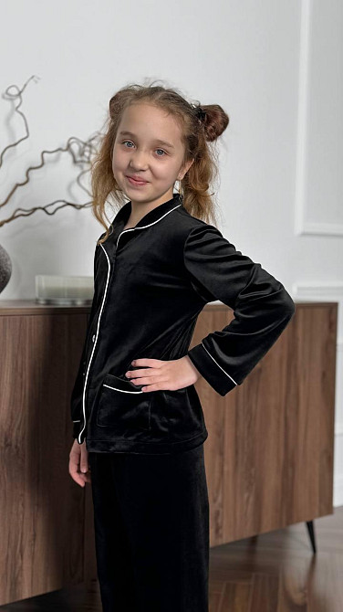 Дитяча велюрова тепла піжама дві кишені Чорний 122-128 Харків - фото 2