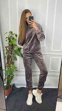 Жіночий велюровий костюм із капюшоном Шоколадний S Харків