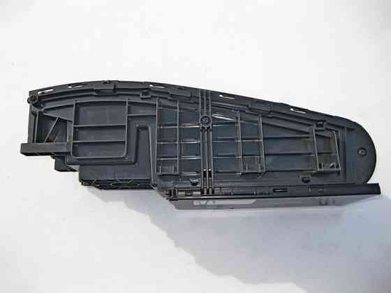 Mercedes-Benz  A2196800850 Речове відділення заднього підклокотника CLS C219 Одеса