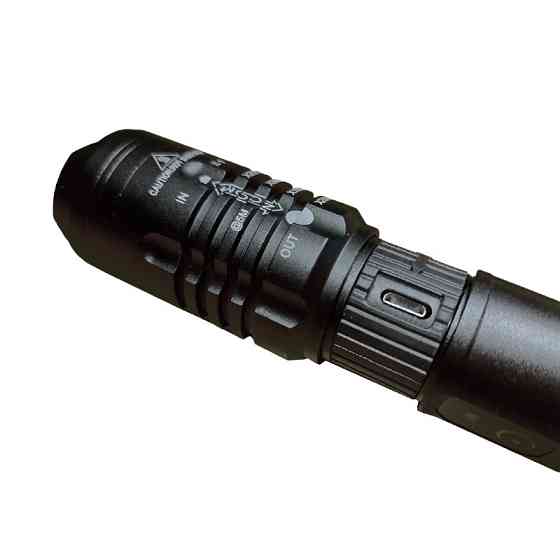 Фонарик с аккумулятором 10Вт, IP54, черный Днепр