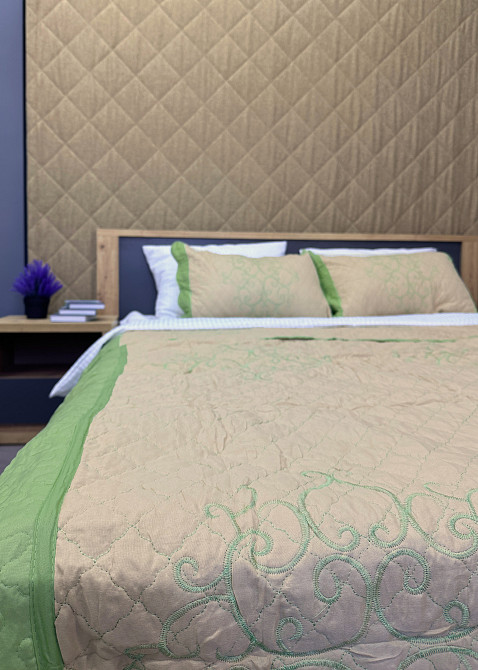 Покривало стьобане з наволочками Expo Trade ромб 220x220 (+-10 см) бежевий з салатовим (85-162) Київ - фото 7