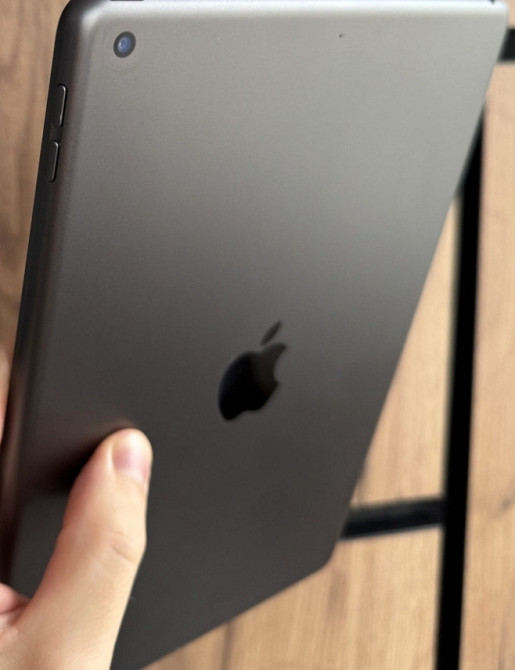 Планшет Apple iPad 7 (2019) 32 Gb Wi-Fi a2197 Київ - фото 2