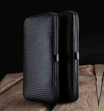 Набор для маникюра и педикюра универсальных инструментов,16 шт, цвет черный в кейсе пинцет,ножницы, пилочка Каменец-Подольский