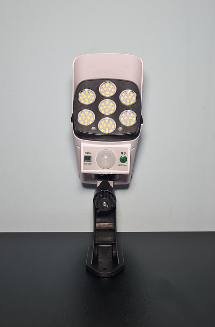 Вуличний ліхтар 7 LED фонарів, датчик руху, кілька режимів, на сонячній панелі Клевань - фото 1