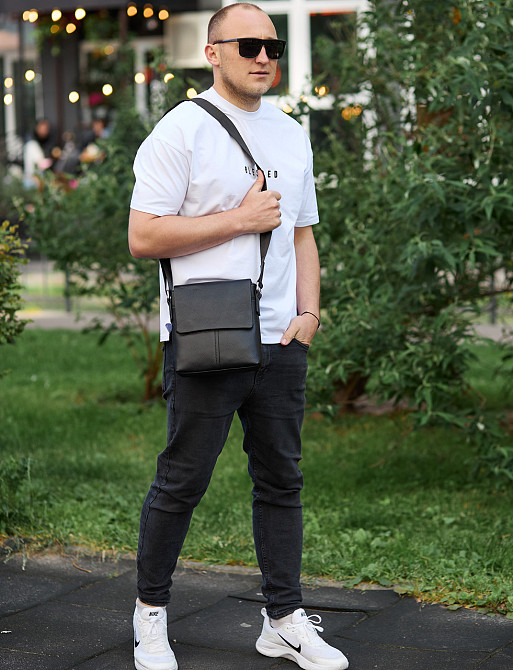 Чорна шкіряна чоловіча сумка через плече Tiding Bag Київ - фото 8