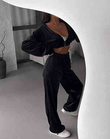Женский плюшевый прогулочный костюм двойка: кофта и штаны турецкий велюр Черный, 46/48 Одесса