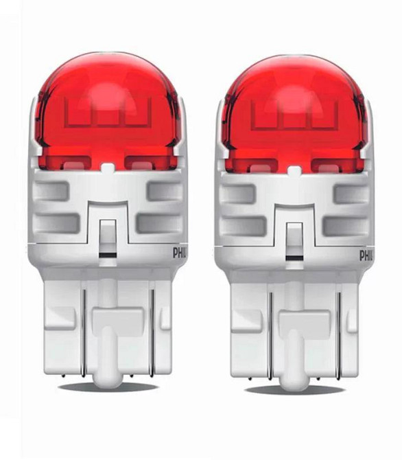 Комплект светодиодных ламп Philips 11066RU60X2 W21/5W LED Ultinon Pro6000 SI 12V 2.5/0.5 W3x16q RED Харків - фото 1