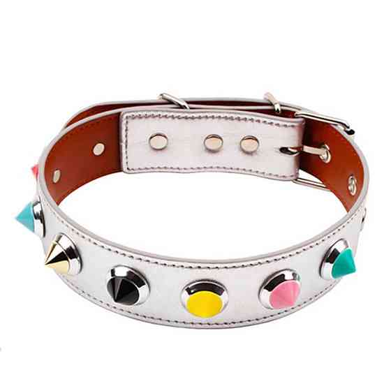 Ошейник с шипами Chisa Behave! Collar With Thorns, белый Sex Aura Киев