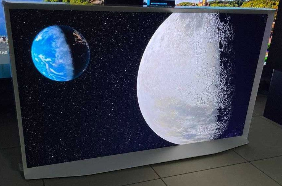 Телевізор Дизайнерський: 4K Samsung Smart Serif 65LS01B. Харків - фото 7