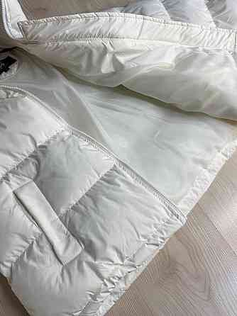 Куртка женская Haiziyuan 2603 оверсайз пуффер с воротником-стойкой молочная, молочний, S Киев