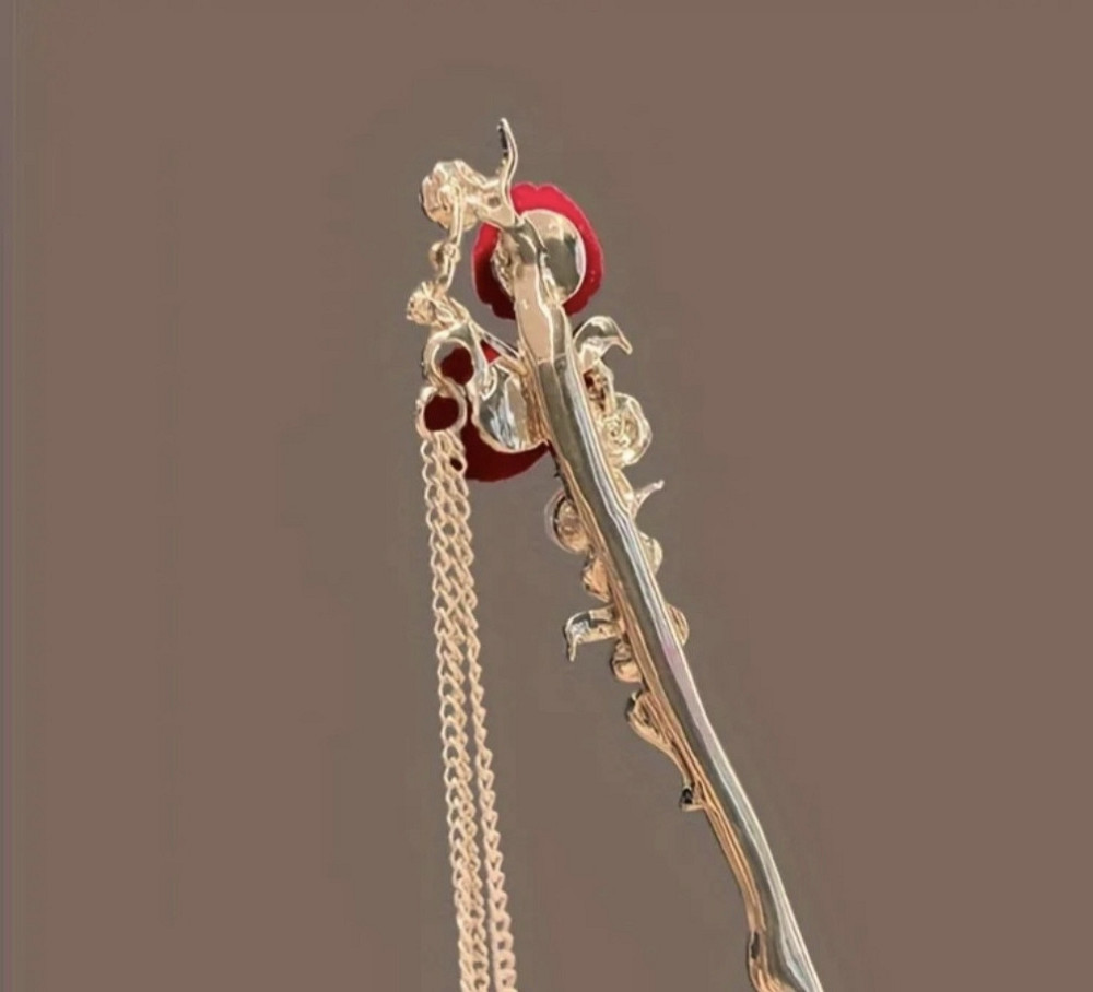 Шпилька-паличка для волосся 