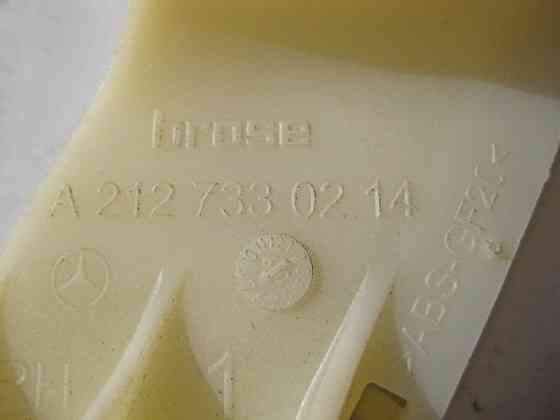 Mercedes-Benz  A2127330214 Тримач - кронштейн рами ручки на замку задніх правих дверей E-Class W212 Одесса