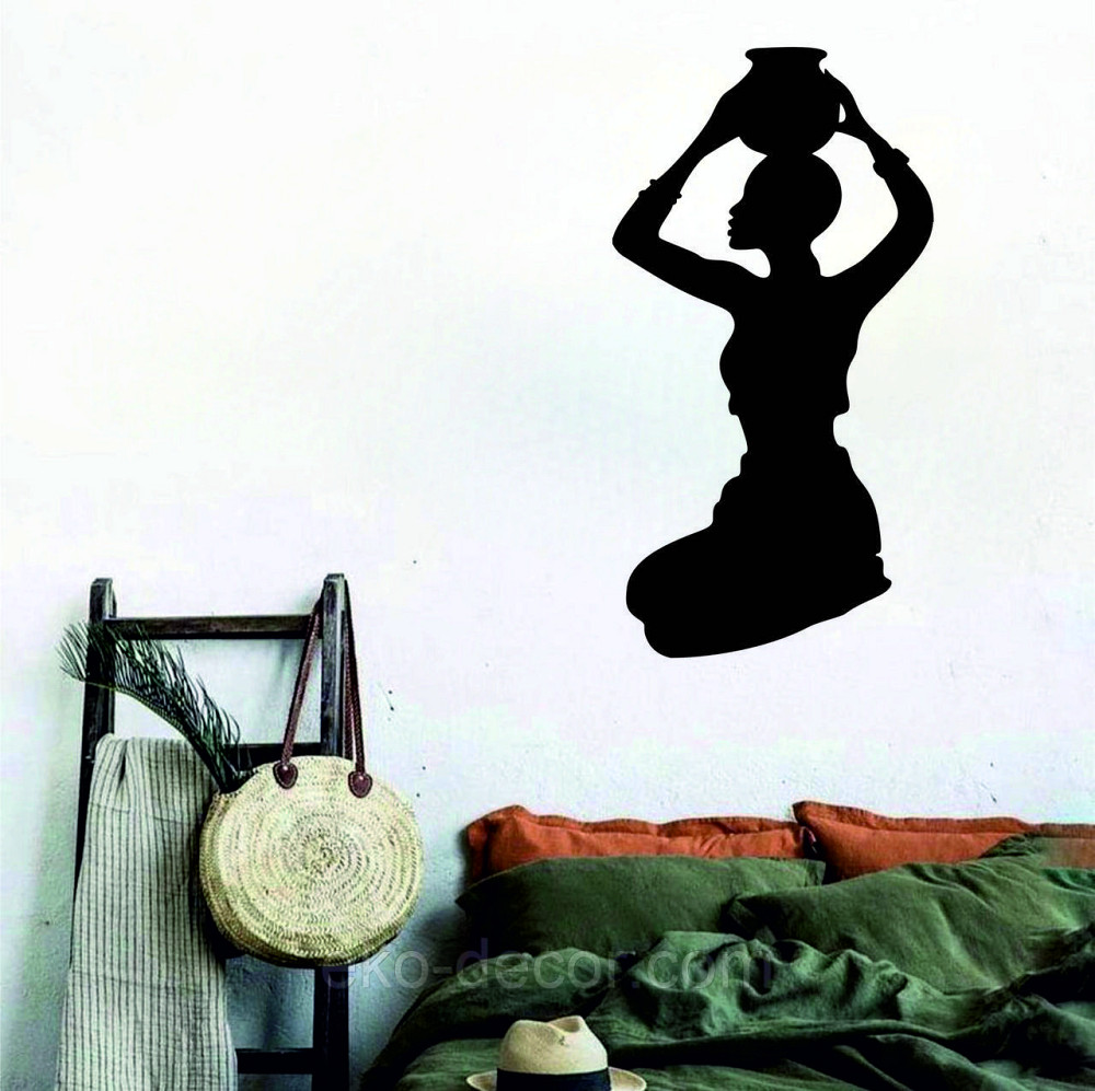 Декоративне настінне Панно «Дівчина з глечиком», Декор на стіну Київ - фото 1