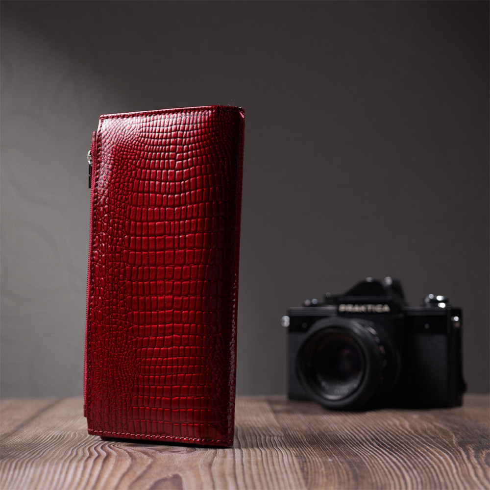 Лакированный яркий кошелек с фактурой под рептилию из натуральной кожи ST Leather 22715 Красный Киев - изображение 10