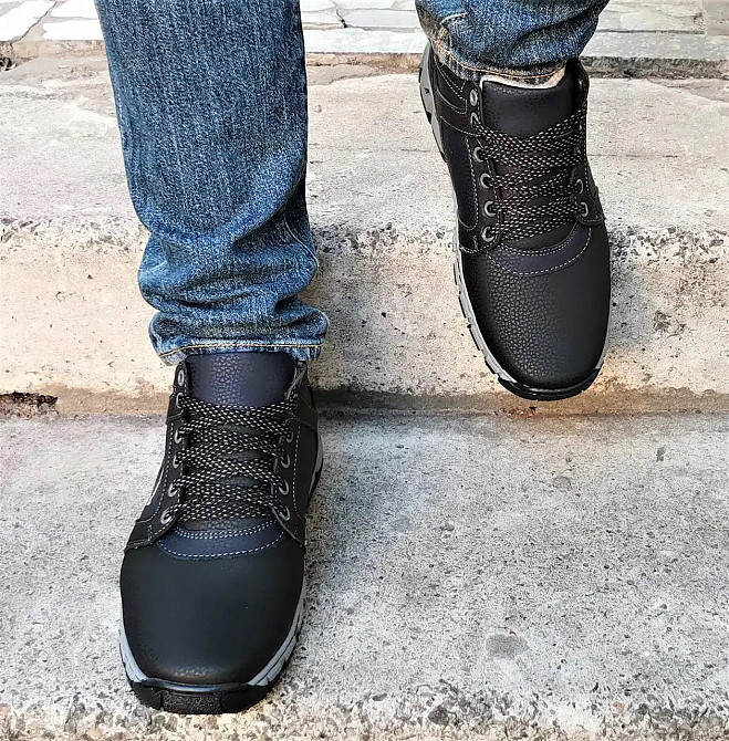 Високі Зимові чоловічі Кросівки на хутрі Чорні з Махом (розміри: 40,41,42,43,45) Відео Огляд Дніпро - фото 5