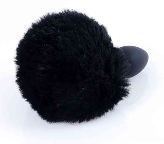 Анальная пробка ( размер S ) с хвостом Boss Series - Silicon PLUG Bunny Tail Black, BS6400100 Sex Aura Киев