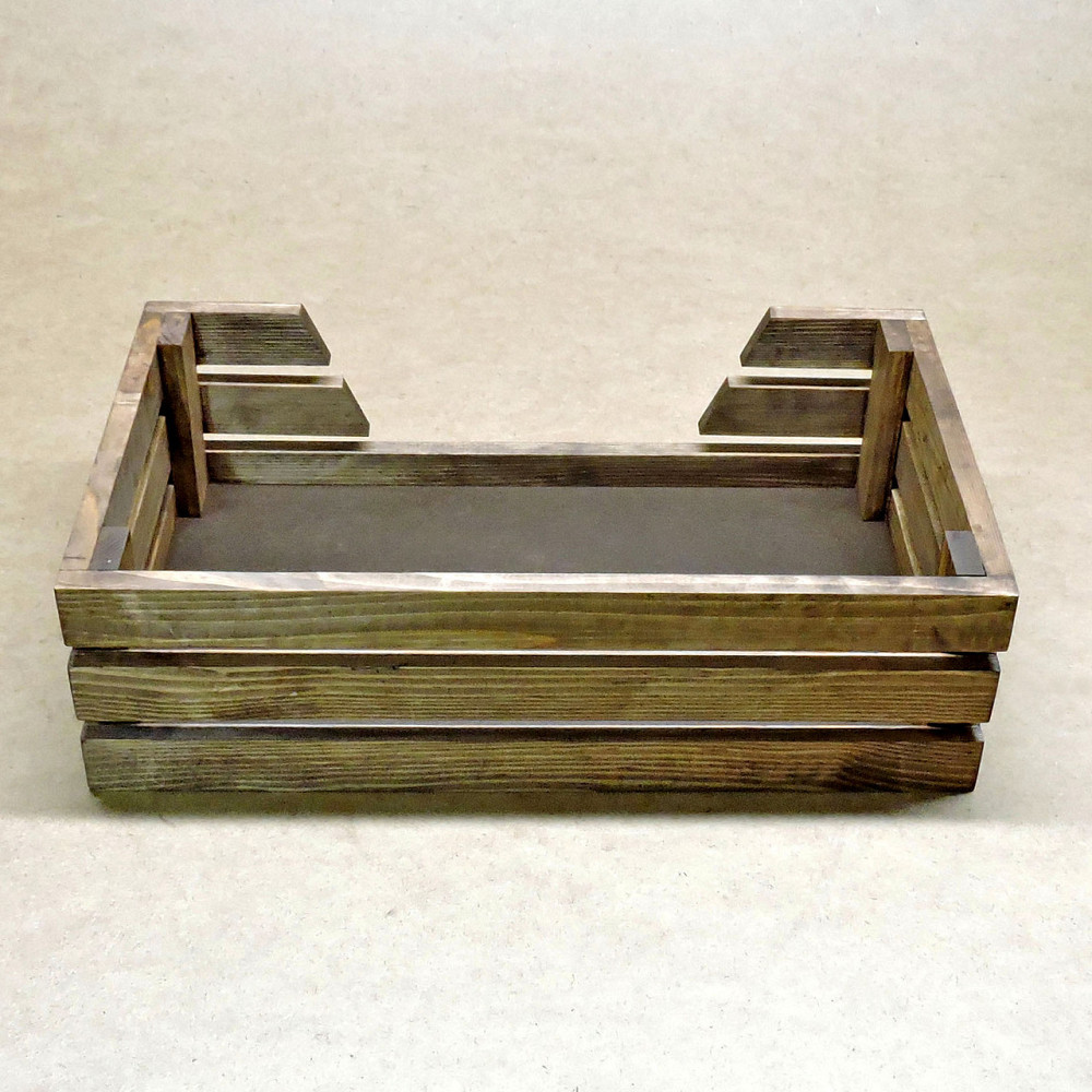 Лежак деревянный для собаки 