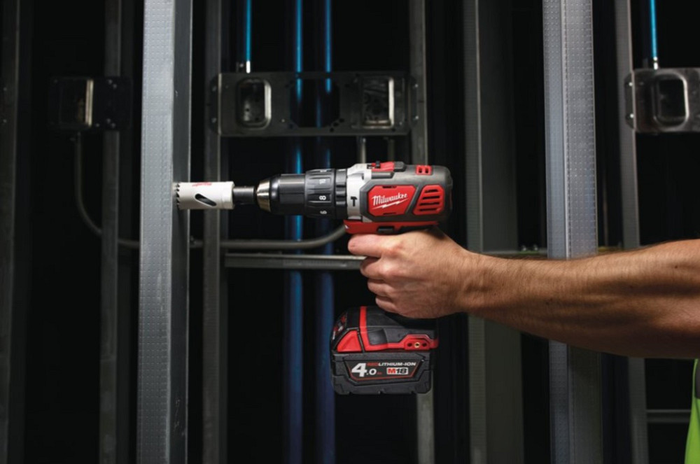 Дрель-шуруповерт с ударом аккумуляторный MILWAUKEE, M18 BPD-0 Одесса - изображение 9