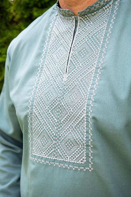 Вышиванка льняная мужская, длинный рукав, цвет полынь, топ Киев - изображение 4
